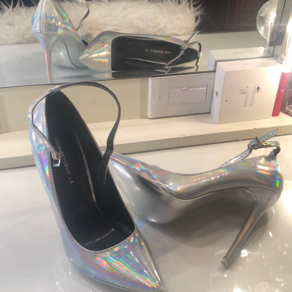 A nice metallic silver color